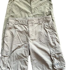 Under Armour Tan Cargo Shorts Relaxed Fit